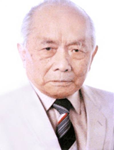 赵子立（中国国民党高级将领，全国政协原常务委员）