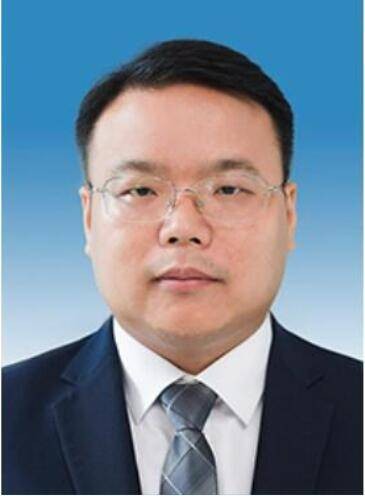 孙刚（湖北省潜江市委常委、副市长，高新区党工委书记、管委会主任）