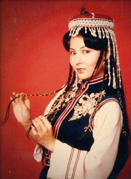 依贝莎（武侠小说《天蚕变》中的角色）