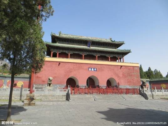 中岳庙