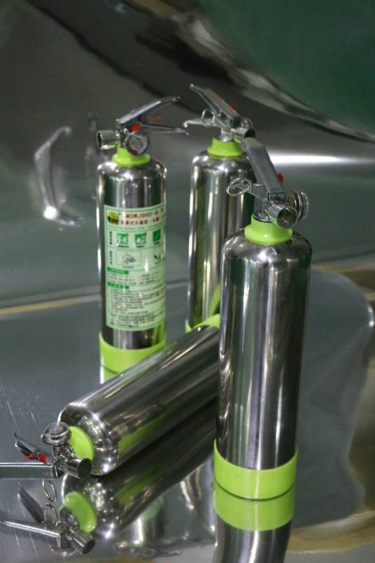 水基灭火器