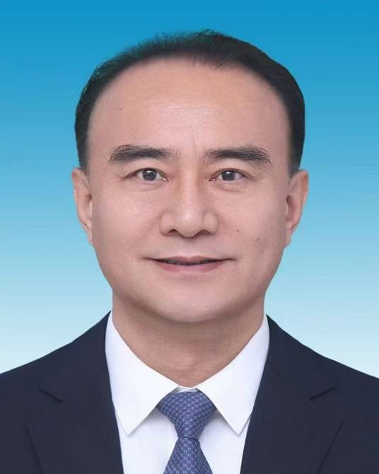 焦卫星（山东省济南市人民政府原副市长、党组成员，莱芜区委书记，莱芜高新区党工委书记）