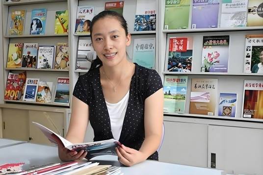 李佳（东北大学机械工程与自动化学院副教授）