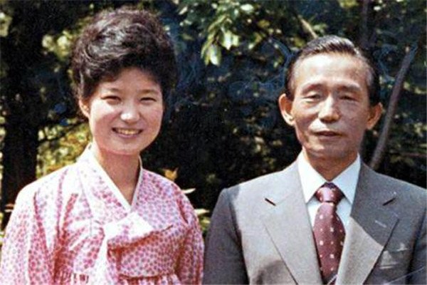 枪击朴槿惠父亲的旅日韩侨文世光,最后是怎样的结局?