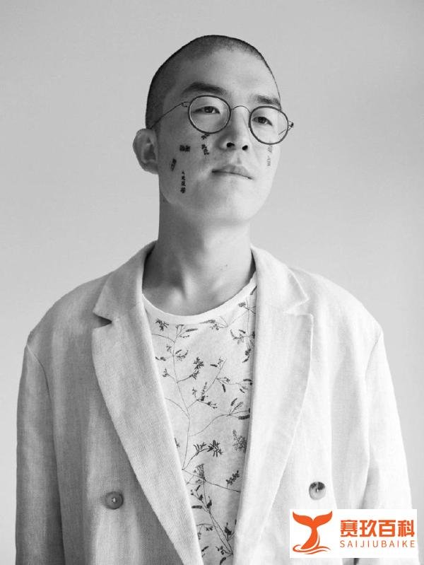 于月仙去世后,又一位90后名人车祸去世,去年写了21封给妈妈的信