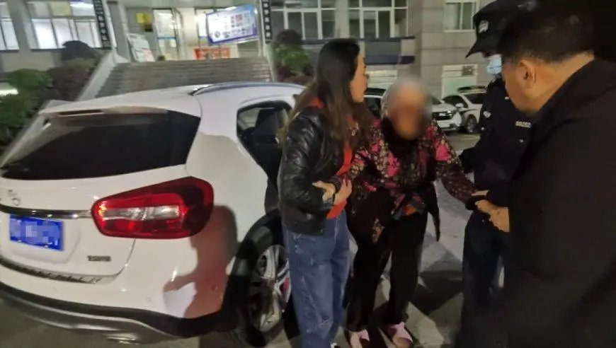 恩施一对90后夫妻凌晨捡到86岁走失老人,这名老人找到自己的家人了吗?