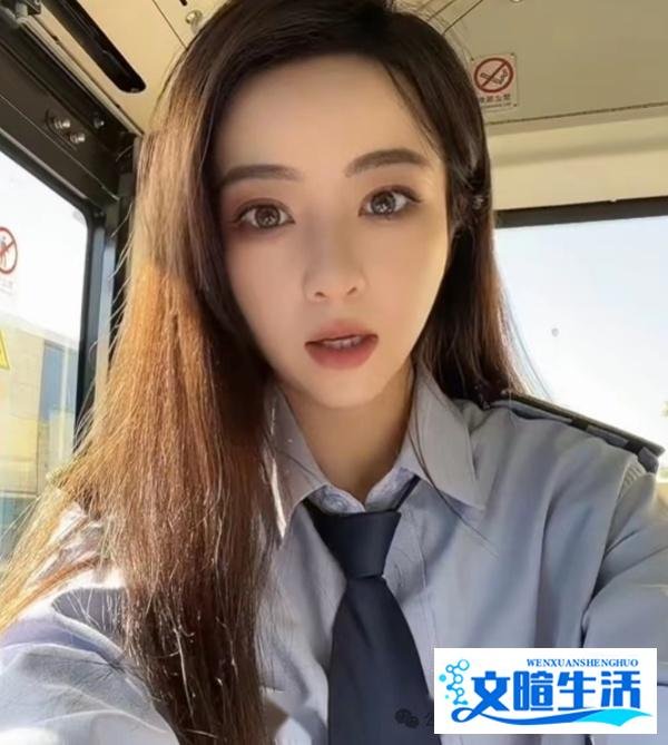 西安900路美女司机:颜值与实力的双重赞歌