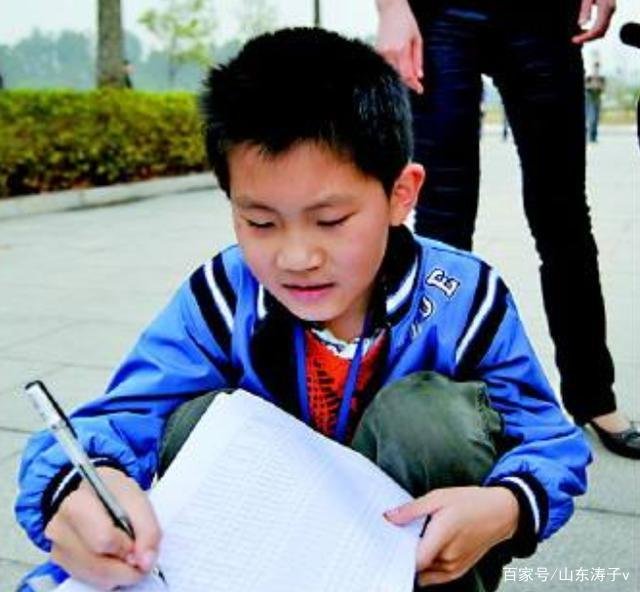 神童苏刘溢:3天读完小学、10岁考上大学,现如今他成就如何?