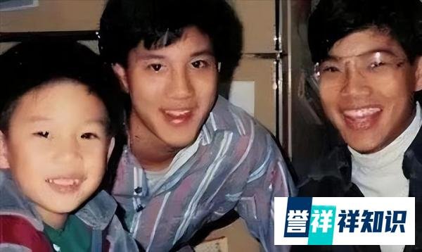 了不得!王力宏哥哥现身香港分享血癌科研,父母罕见露脸,好骄傲