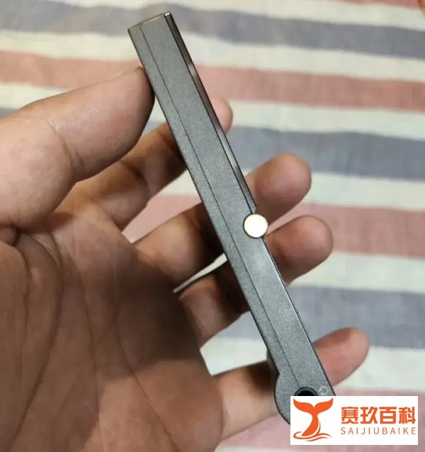 当年1099元的HiFi播放器,如今二手95元,支持无损播放