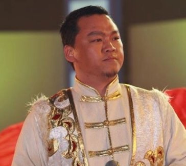 李雨儿是高保利的什么人