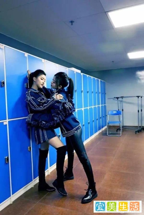 by2专辑图片不见昔日清纯脸庞