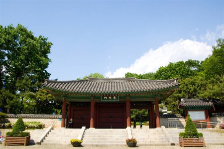 韩国LG哪一年被奥的斯收购的?