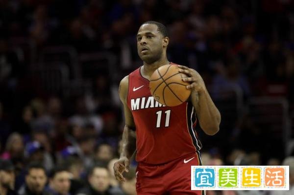 【篮球晚报】JR-史密斯还是迪昂-维特斯 湖人到底该选谁？