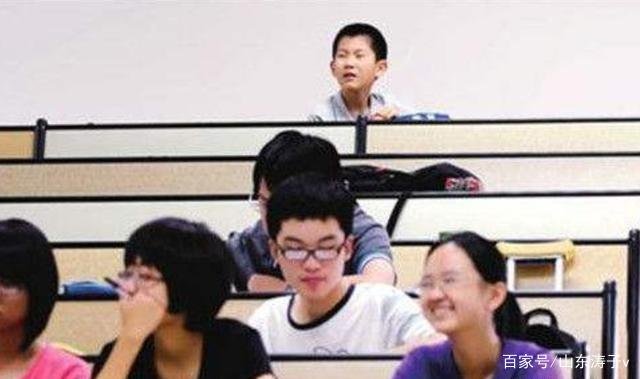 神童苏刘溢:3天读完小学、10岁考上大学,现如今他成就如何?