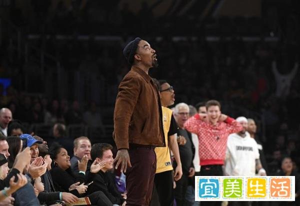 【篮球晚报】JR-史密斯还是迪昂-维特斯 湖人到底该选谁？