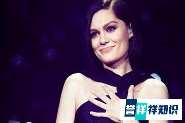结石姐：号称行走的CD，情史更为彪悍！