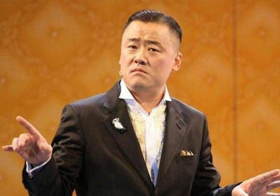 温州女首富胡洁:前夫坐牢,二婚嫁演员周立波,后来怎样?