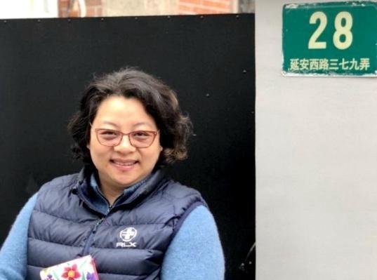 因吴亦凡事件,作家六六发长文道歉,时隔五年上演川剧“变脸”