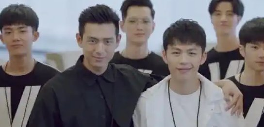 亲爱的热爱的导演是谁