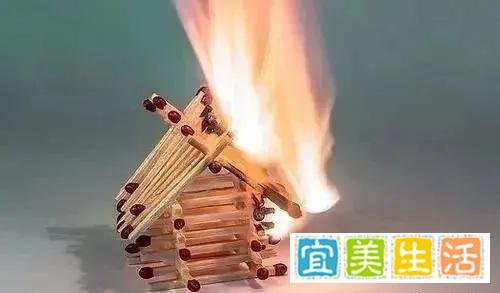 突发!2人当场遇难!另2人坠楼而亡!辽宁大连一居民楼起火