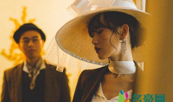 春娇与志明谐音中文歌词 春娇与志明谐音翻译