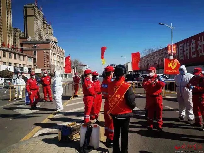 广州连续3天新增超2000例,当地本轮疫情有何特点?