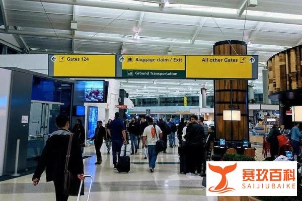 美国今起执行入境新规,包括绿卡和公民