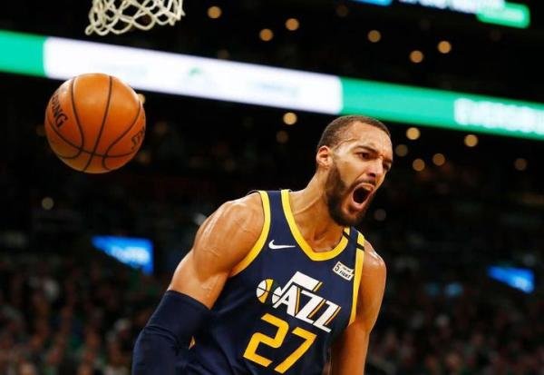 NBA宣布暂停本赛季所有比赛！