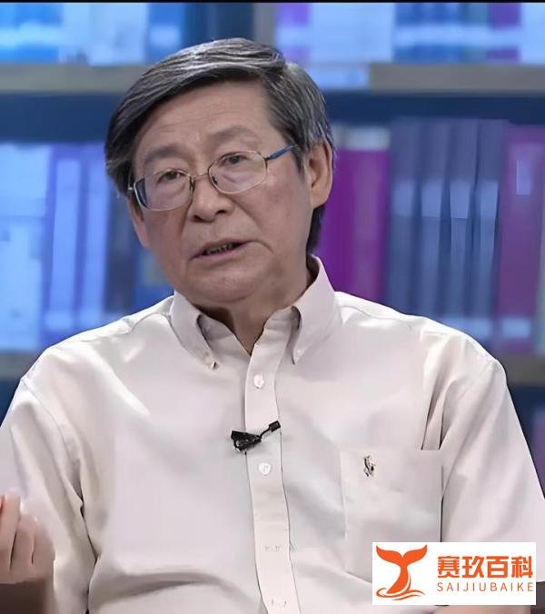 你知道吗?如果不是他的坚持,我们如今的高考试卷将会没有选择题