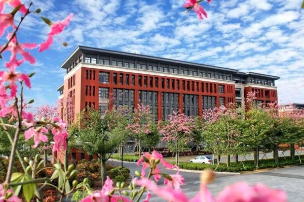广州医科大学2023专业录取分数线