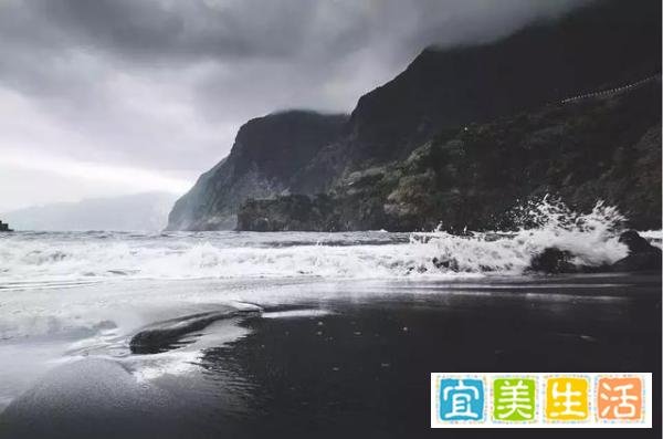 戴志康自首后：百亿待还未兑付 多家公司撇清关系