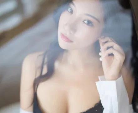 为什么女生都喜欢穿黑色bra？