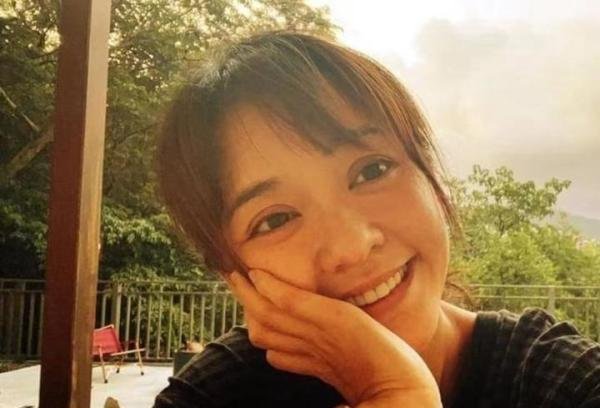 台湾艺人陈意涵确诊新冠,居家在三楼隔离,生活惬意四天就转阴了