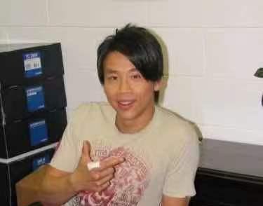 陶喆取出放在手指里15年的螺丝 这是咋情况?