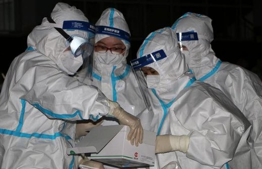 昆明一旅行团4人核酸检测阳性,他们都是如何被感染的?