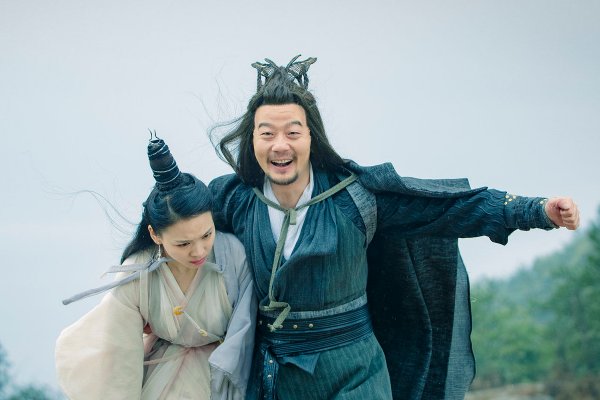 张无忌跟青翼蝠王有仇，为啥不找他报仇？