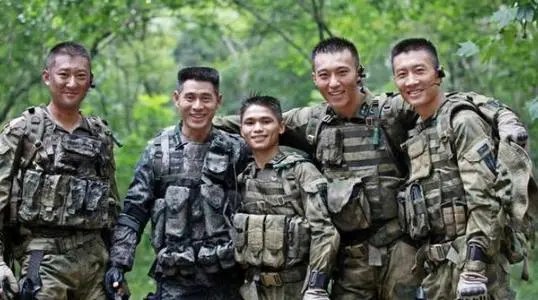 陵川县一九旬老号兵唇上仍有号嘴印,若想做好一名号兵需要经过多少磨难?