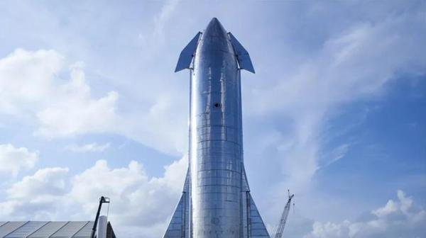 星舰内部竟是六层豪宅,马斯克称下次发射在3到4周做好准备