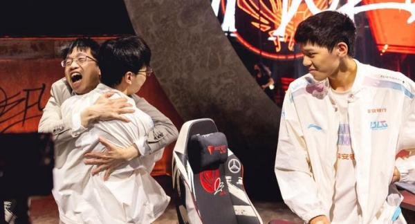 JJPLAY电竞报:提前锁定MSI三连冠!LPL最强赛区当之无愧