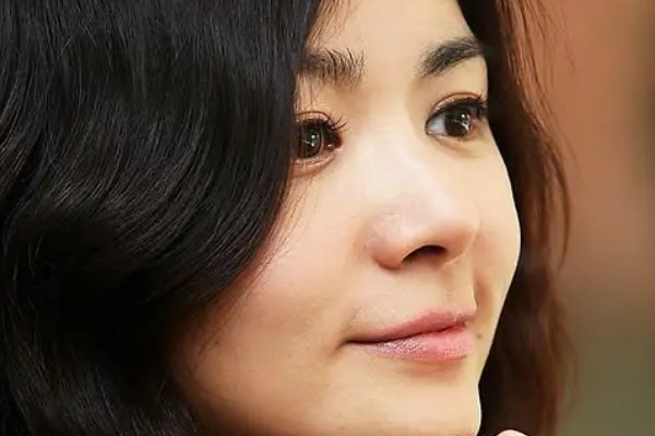 有没有人看过妻子的诱惑。好不好看？内容是什么？