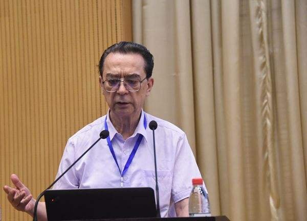 大家都怎么评价学霸版吴彦祖——王德民的?