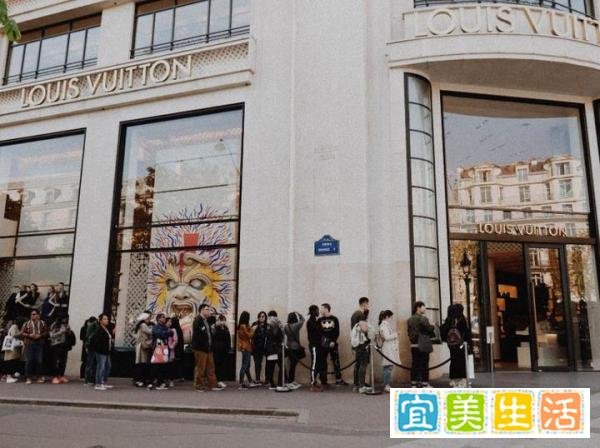 中国消费者大买LV，但为啥不在中国在日本？