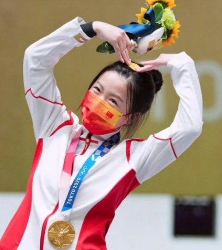 中国两位双金王太厉害了！长相甜美颜值爆表，张雨霏杨倩笑容有多美？
