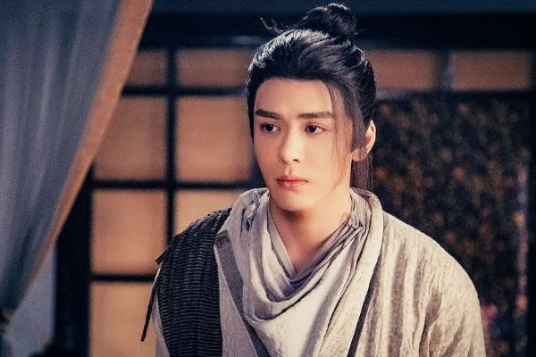 张无忌跟青翼蝠王有仇,为啥不找他报仇?