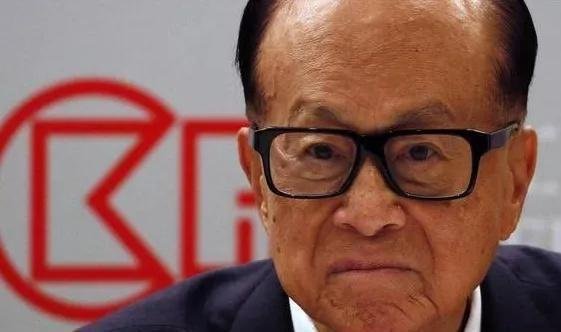 买下半个英国被嘲血亏!如今电价暴涨700%豪赚214亿,李嘉诚不行了?
