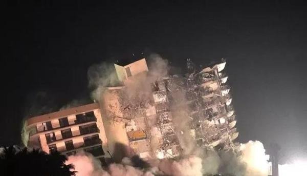 美国大楼倒塌事故搜救停止 这是咋情况？