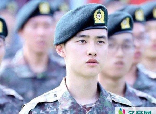 EXO成员都暻秀于退伍了 将出演电影回归荧幕