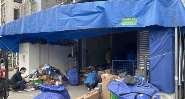 成都“宠物盲盒”涉事中通快递网点仍在派件,被指长期运送活体猫狗