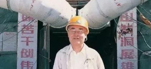 两位大师同一天离世，我国今年已痛失28位两院院士，他们都有过哪些成就？